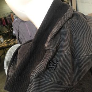 lululemon athletica Tops - Lululemon black&grey hoodie sz8 60671 lululemon athletica Tops - Lululemon black&grey hoodie sz8 60671